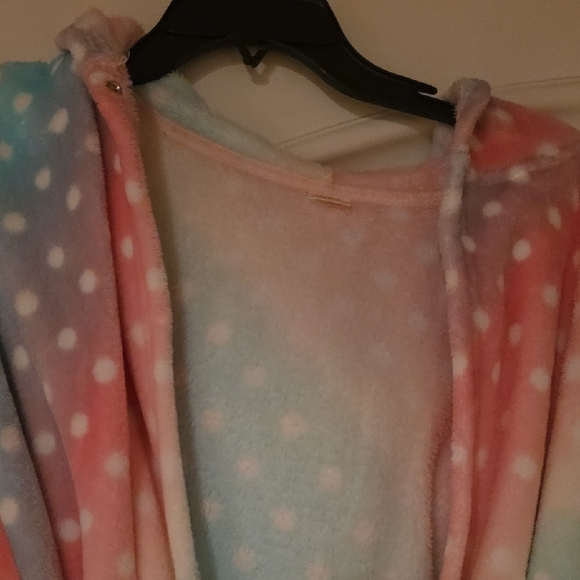 Gils' Bath Robe - Picture 2 of 11